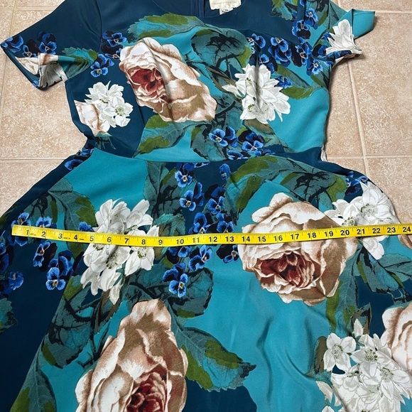 Anthropologie Corey Lynn Calter - Short Sleeve A-Line Blue Floral Dress Size 10 - Picture 8 of 9